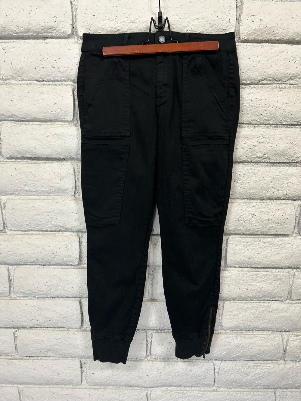 Level 99 Black Utility Jogger‎ Pants Zip Ankle Stretch Size 28/6